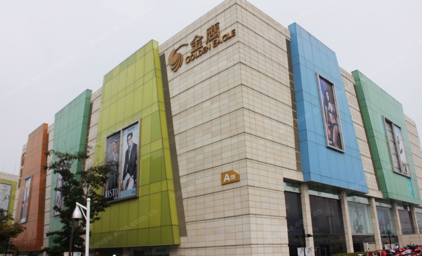 隆林金鹰奥莱城